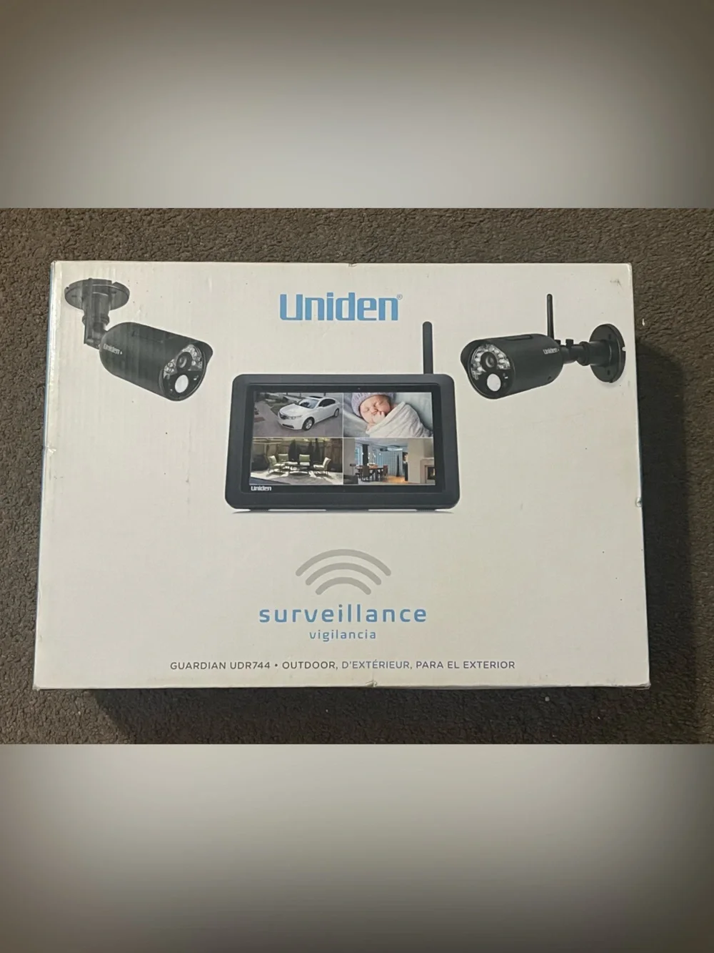 NIB Uniden Guardian UDR744 Wireless Surveillance System 2 indoor/outdoor cameras